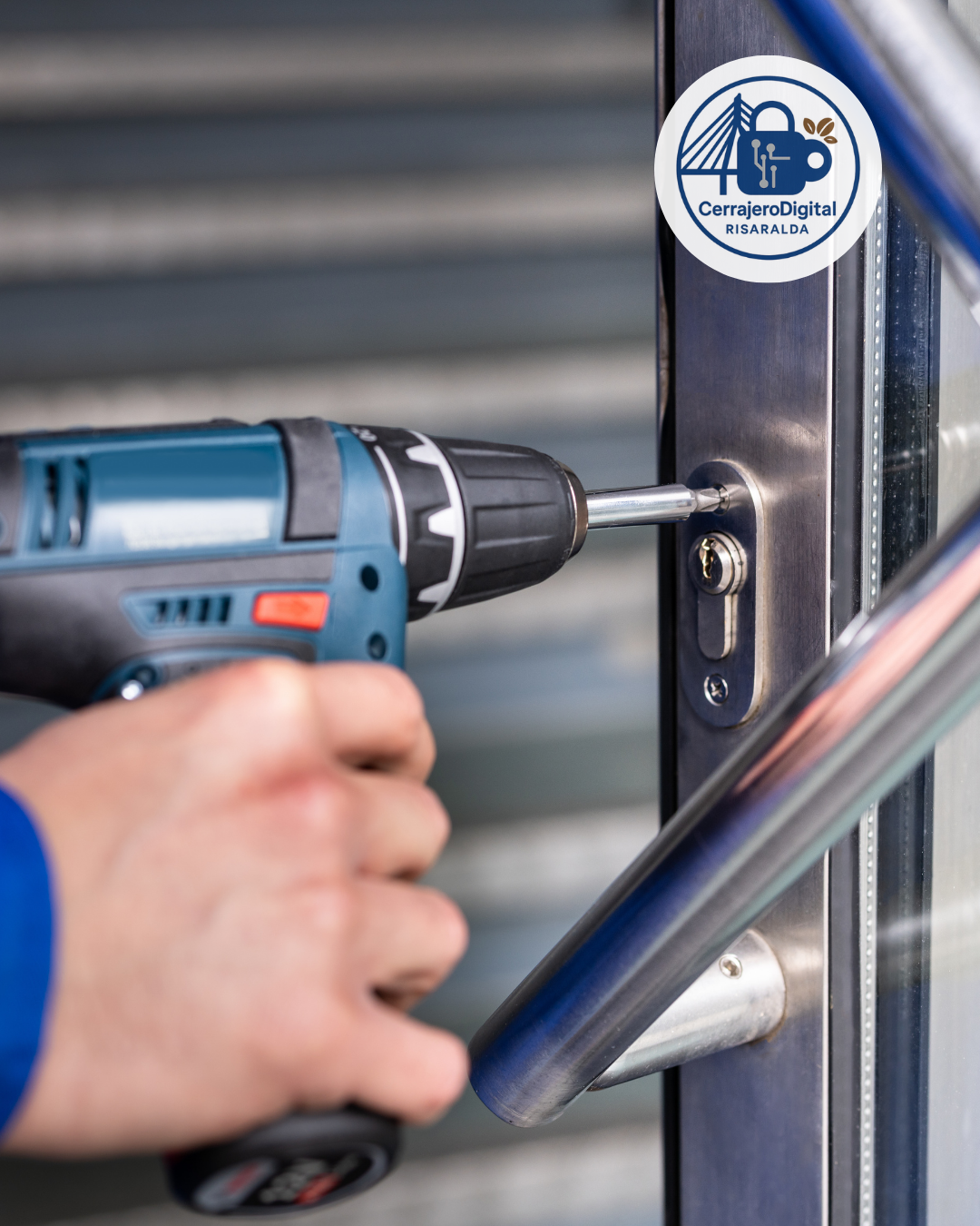 Instalación de puertas de seguridad